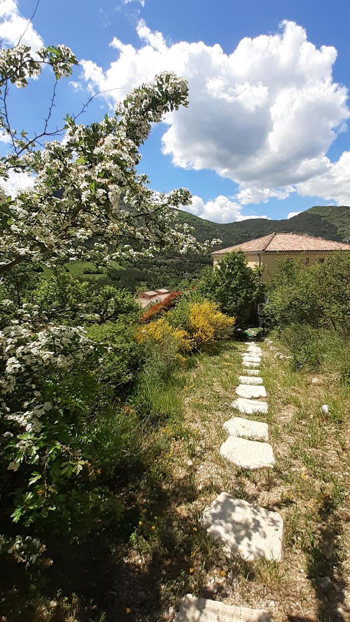 Les Terrasses Du Paradis Orpierre Экстерьер фото
