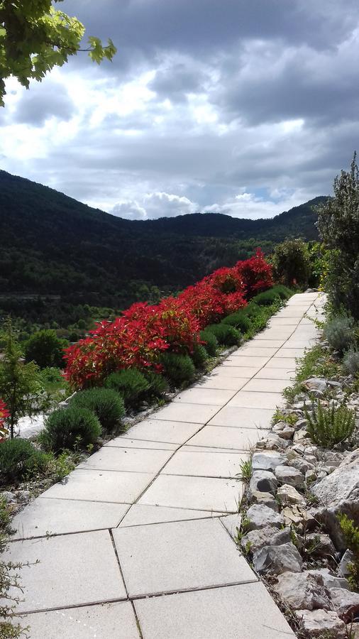 Les Terrasses Du Paradis Orpierre Экстерьер фото