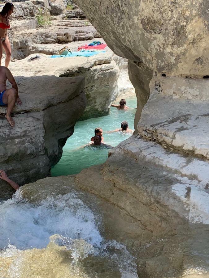 Les Terrasses Du Paradis Orpierre Экстерьер фото